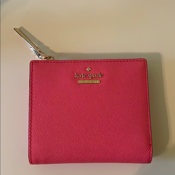 Brand new Kate Spade wallet - Picture 2 of 6